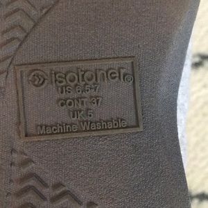 isotoner Shoes - Isotoner Slippers isotoner Shoes - Isotoner Slippers